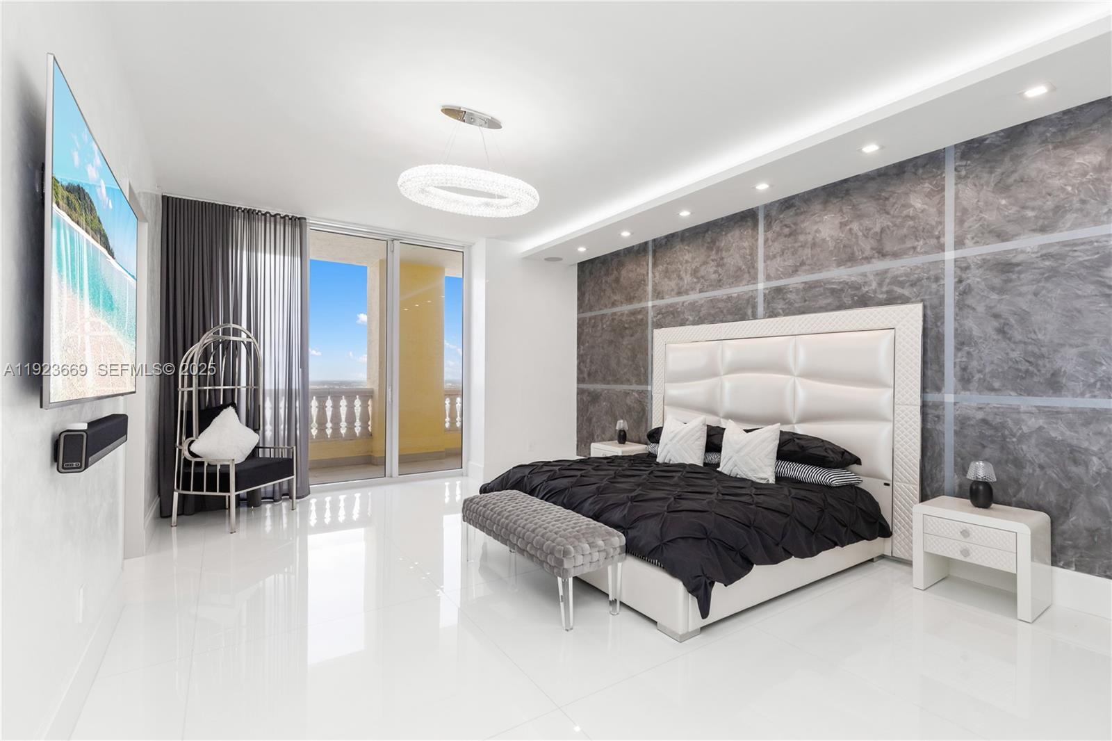 ACQUALINA OCEAN RESIDENCE - Residential