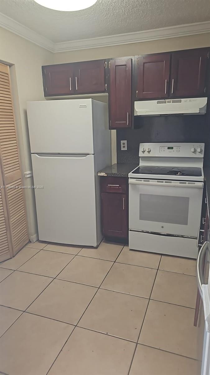 Rental Property at 1170 Nw 80th Ave 106, Margate, Broward County, Florida - Bedrooms: 2 
Bathrooms: 2  - $1,800 MO.