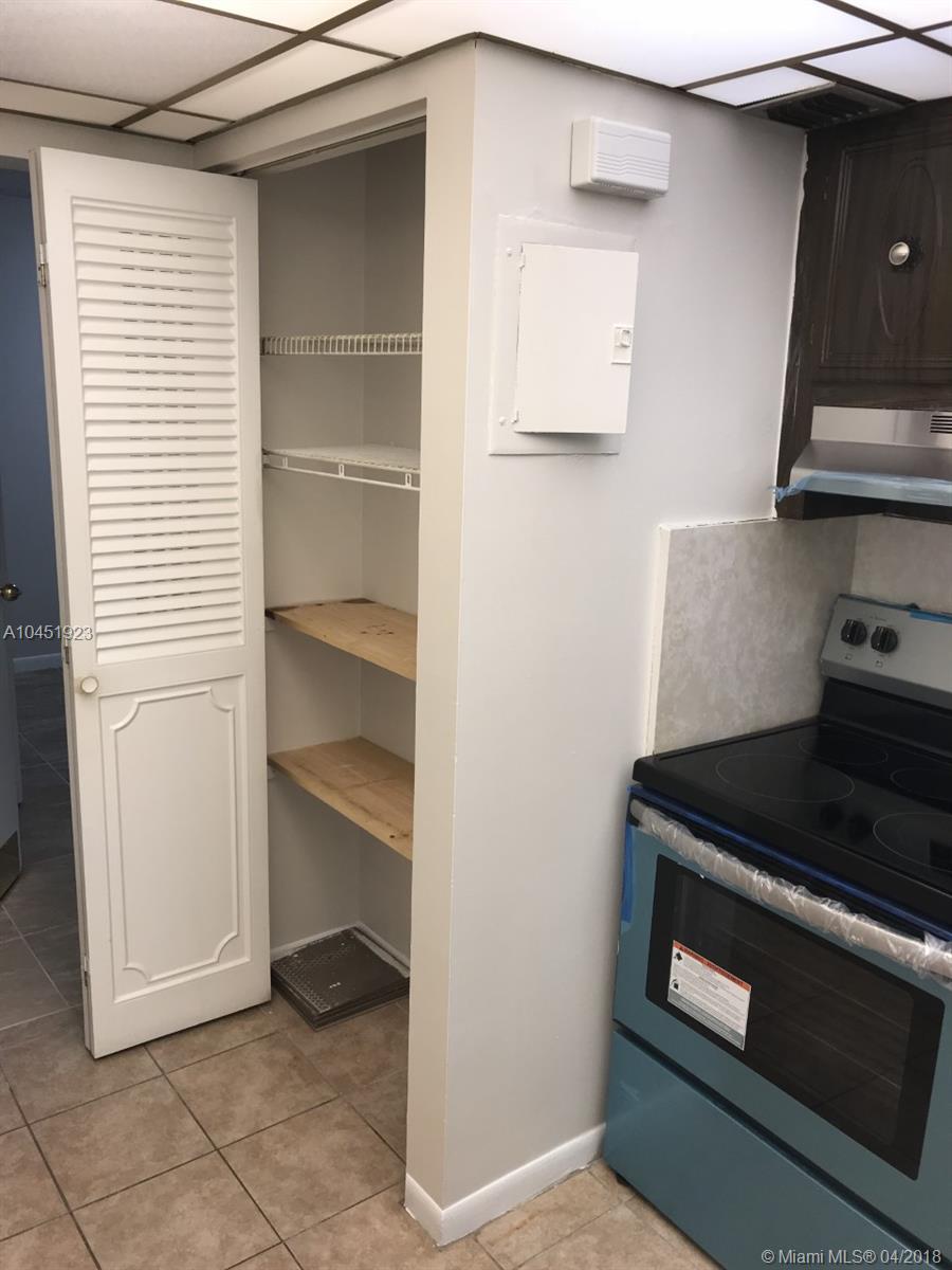 OAKLAND SHORES 1 CONDO - Residential Lease