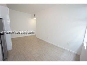 1611 Meridian Ave 208