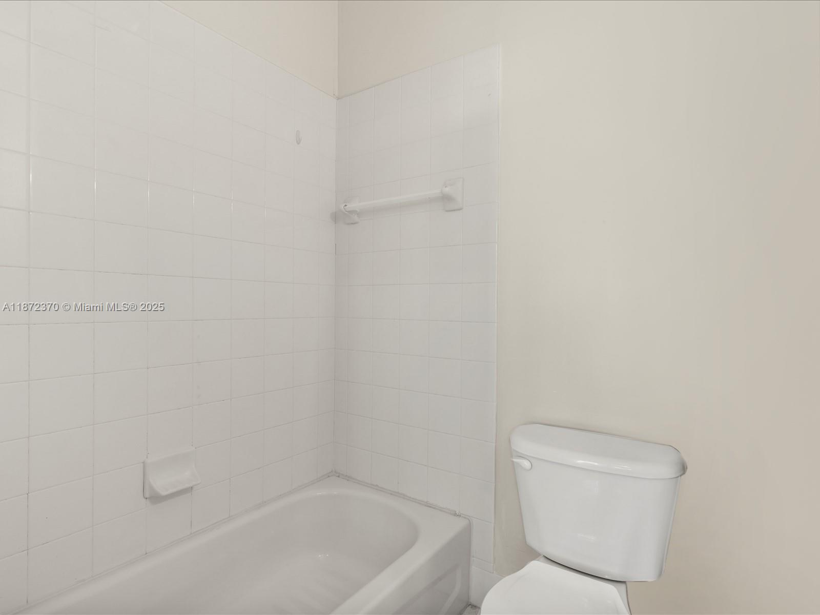 PARK PLACE AT PLANTATION - Residential Lease