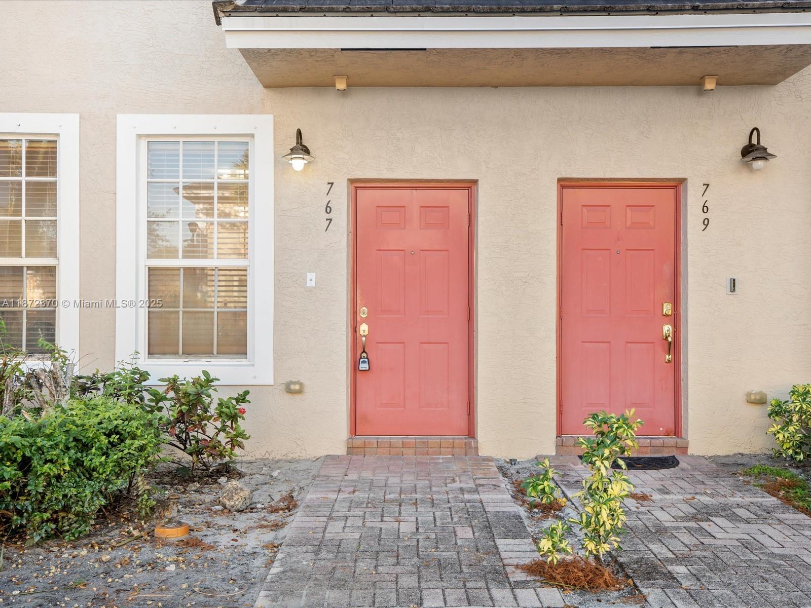 PARK PLACE AT PLANTATION - Residential Lease