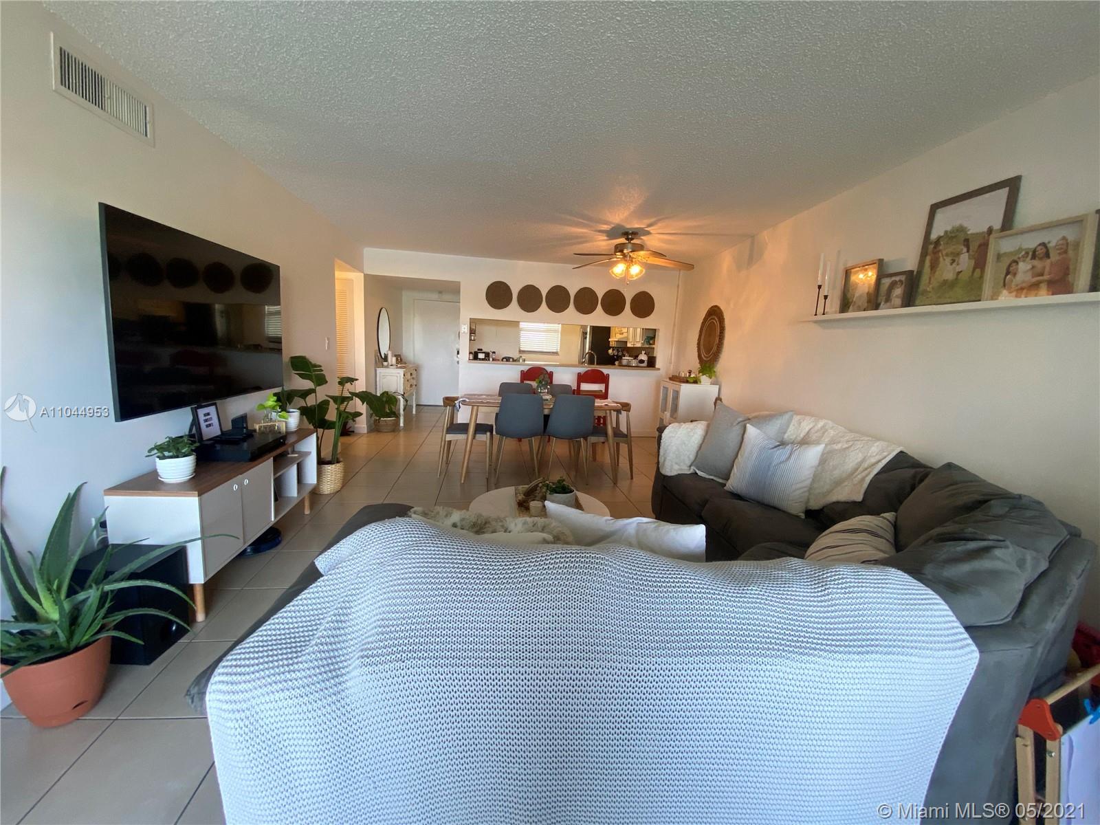 INDIAN LAKE VILLAGE CONDO - Residential Lease