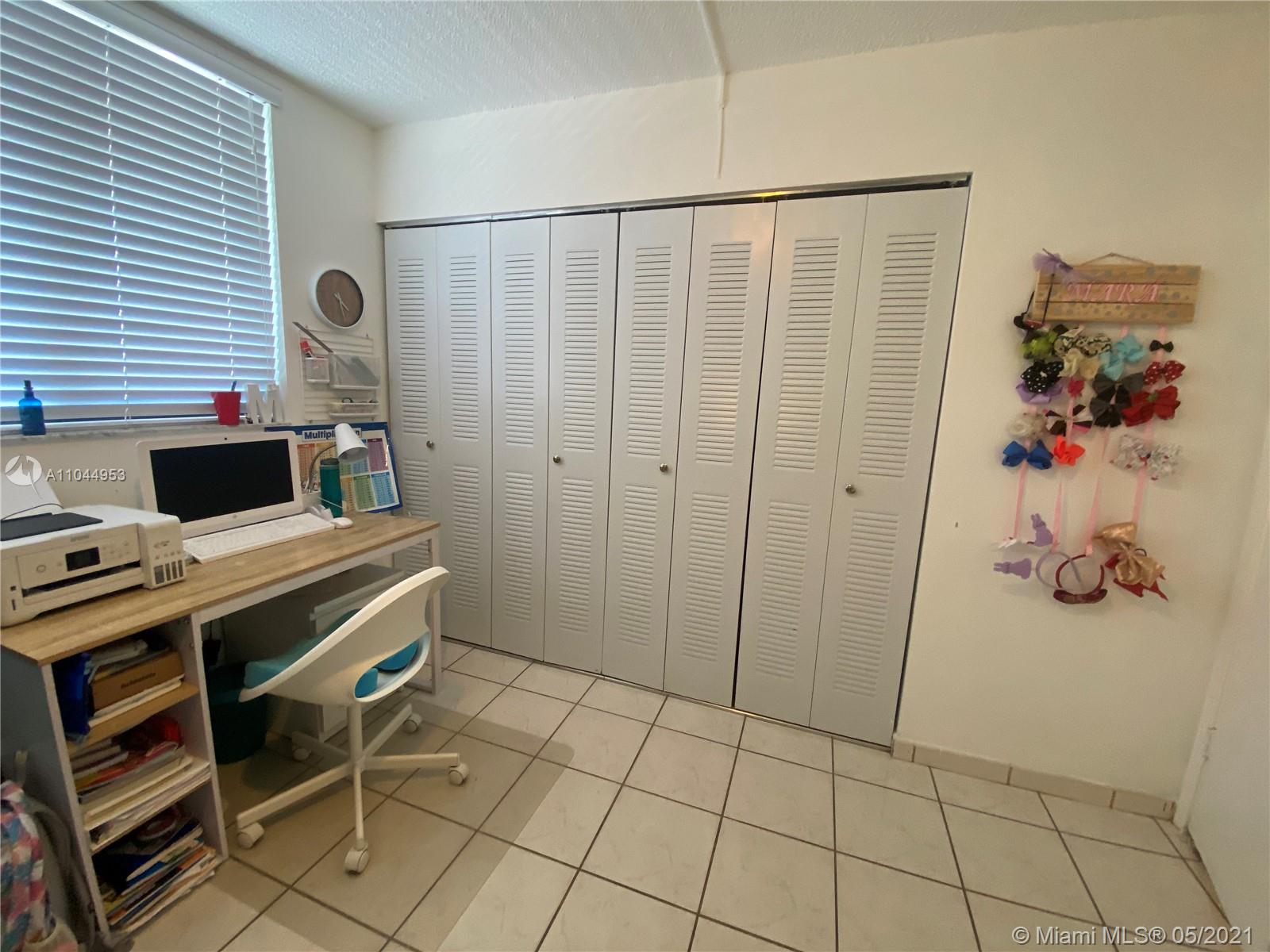 INDIAN LAKE VILLAGE CONDO - Residential Lease