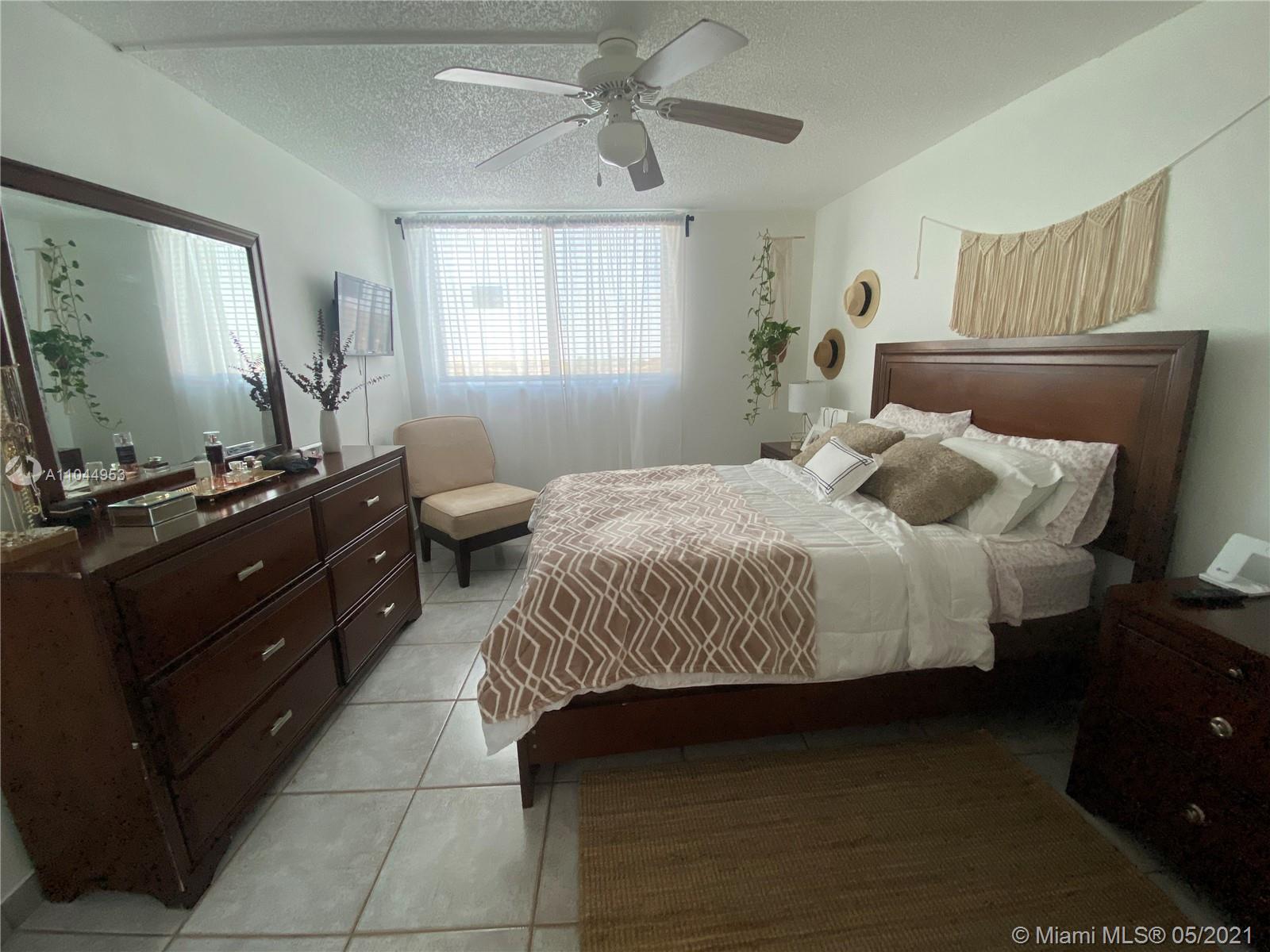 INDIAN LAKE VILLAGE CONDO - Residential Lease