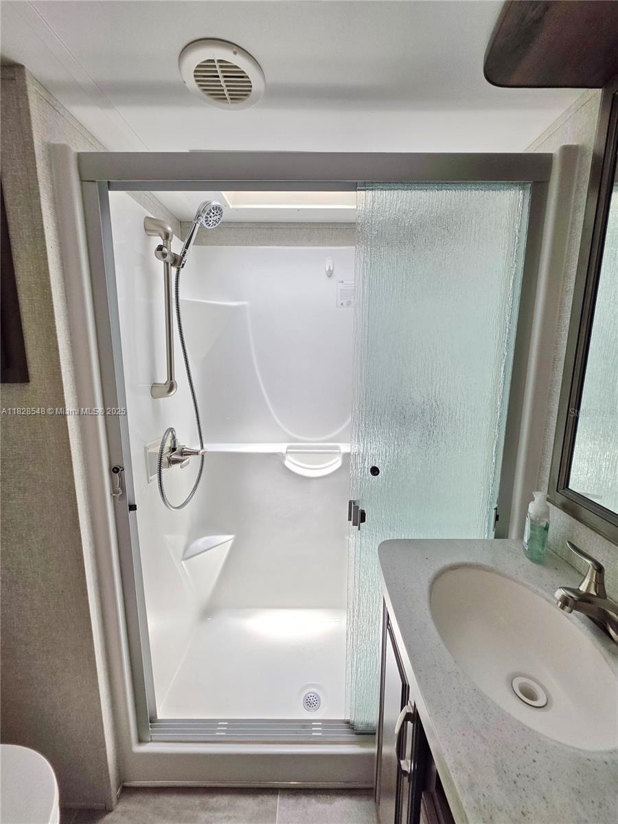 Silver Palms RV Resort - Land