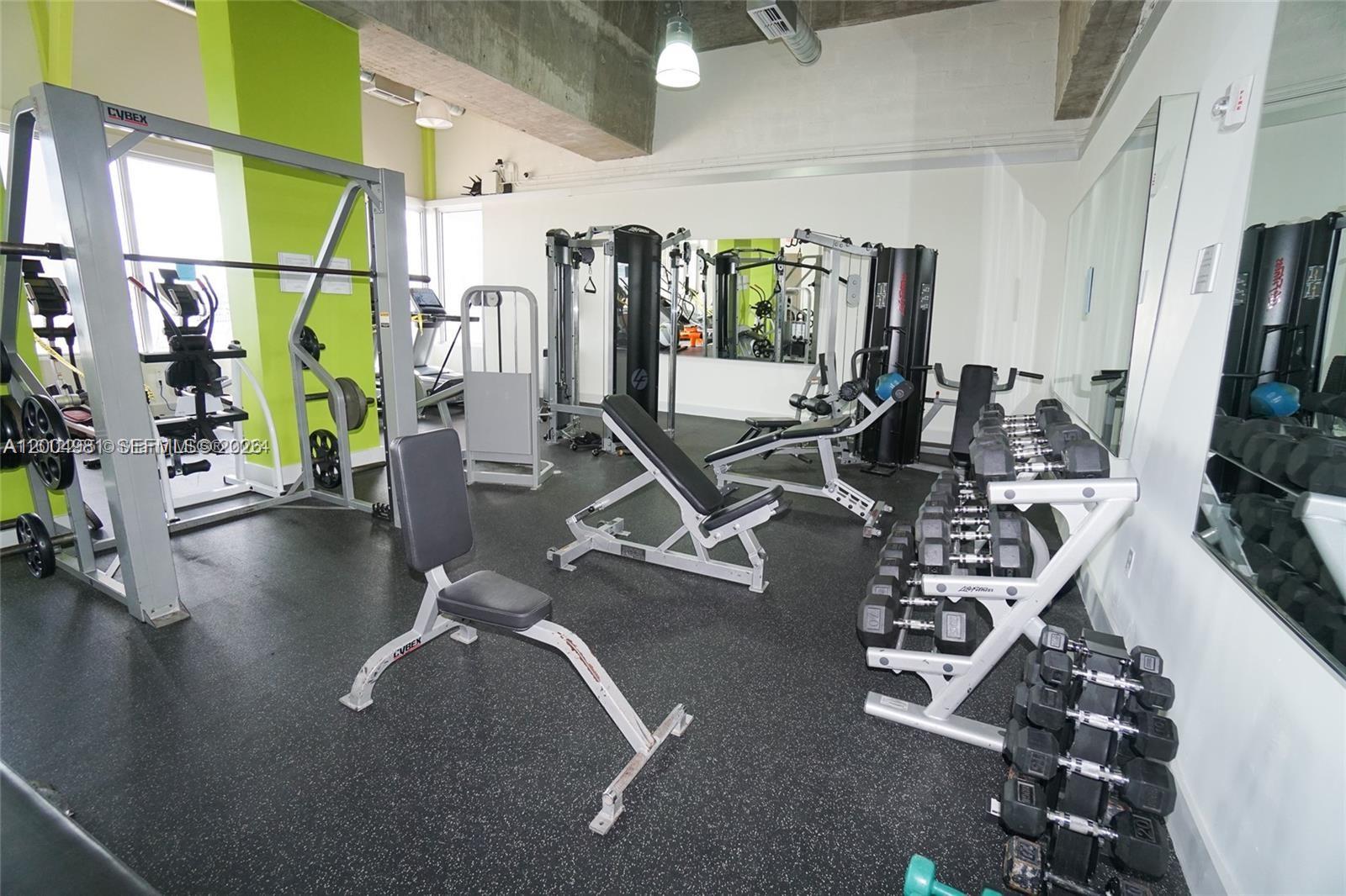 BAYVIEW TERR CONDO - Residential