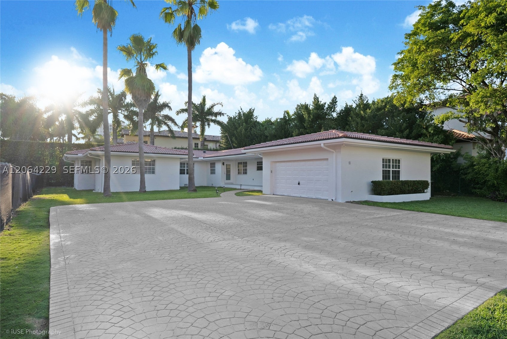 52 Camden Dr