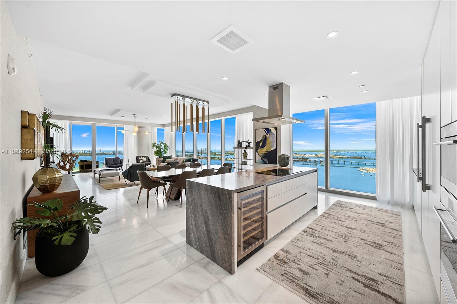 ESCOTTONIA PARK - Residential Lease