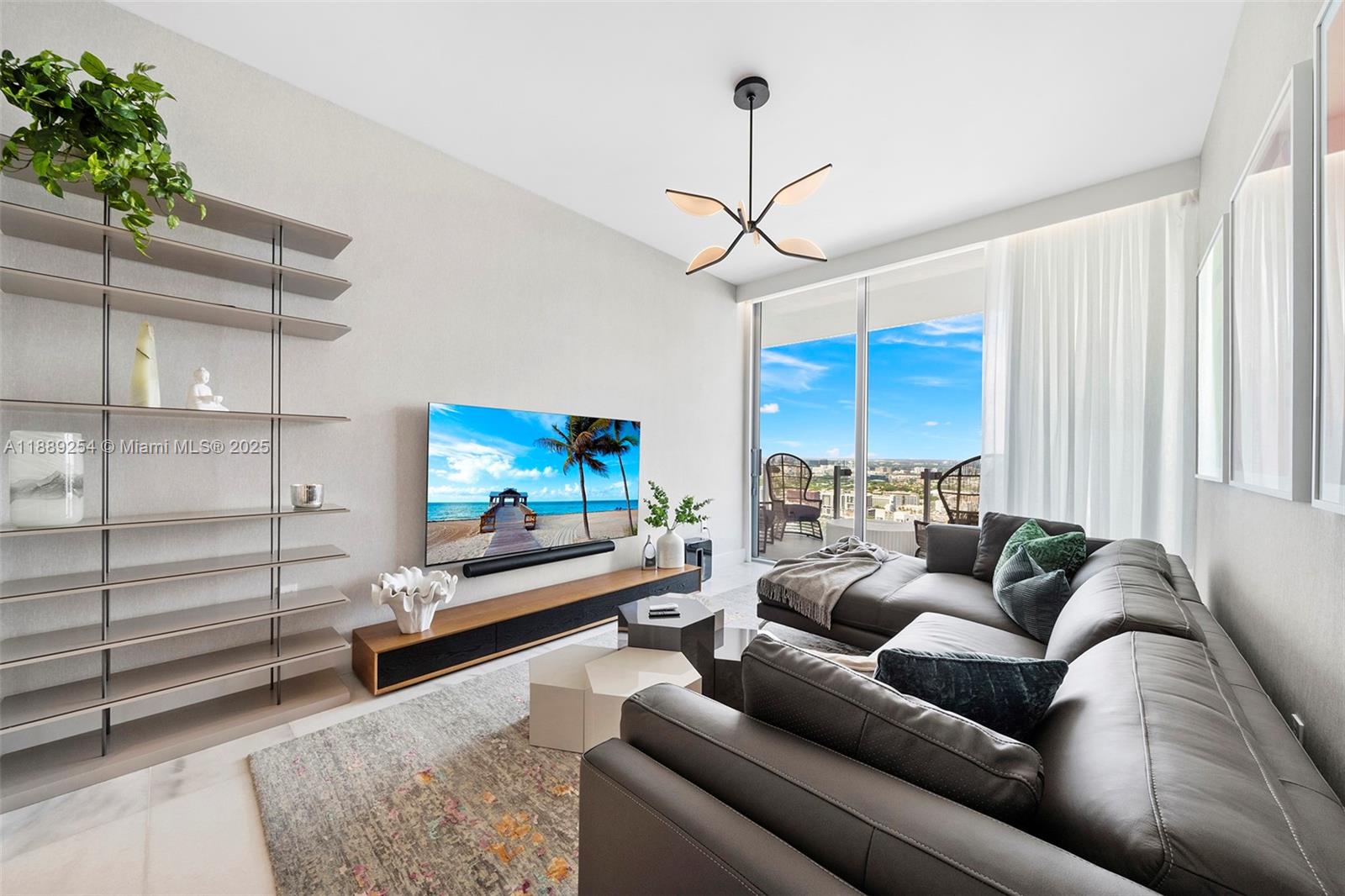 ESCOTTONIA PARK - Residential Lease