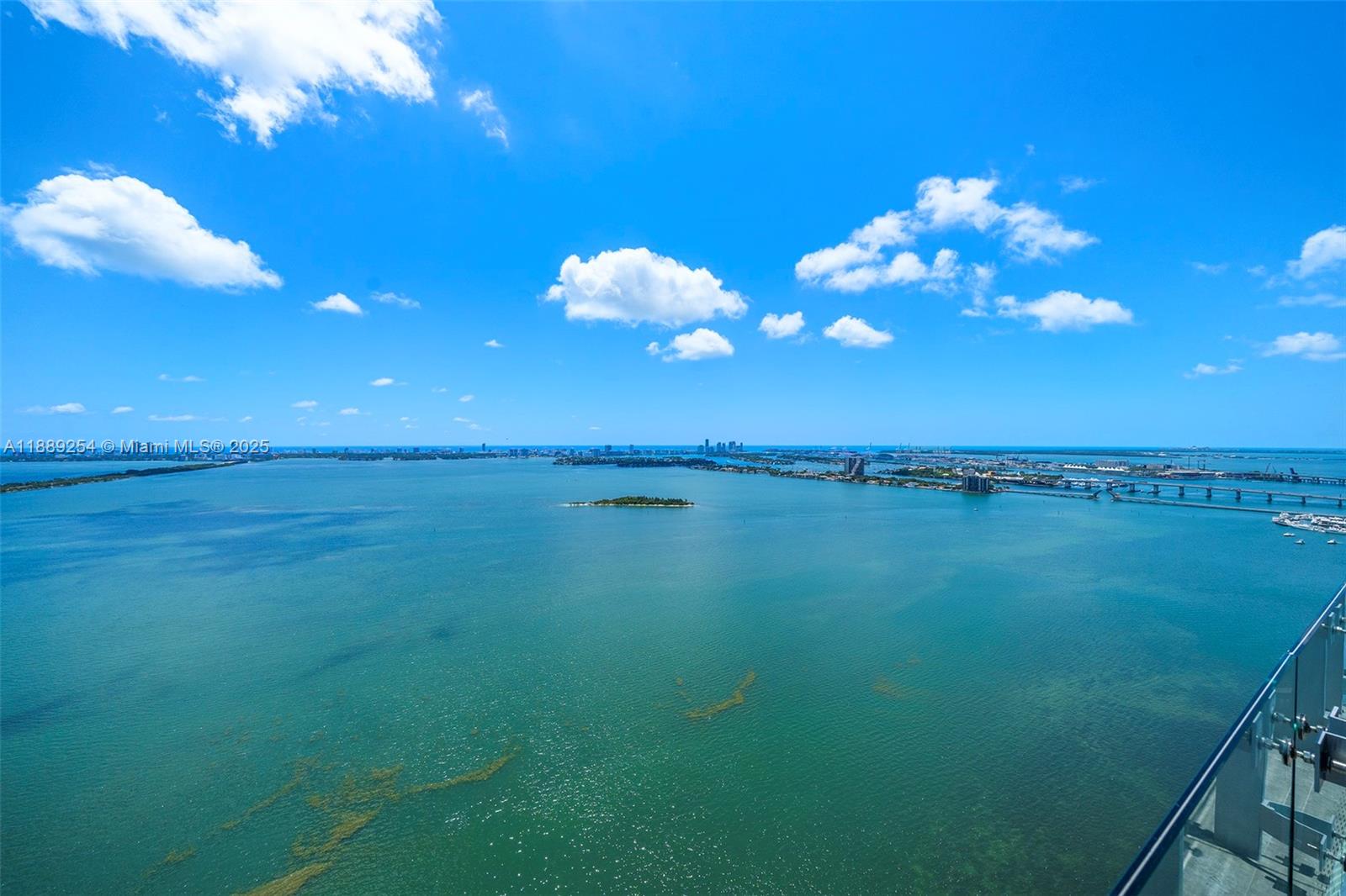 ESCOTTONIA PARK - Residential Lease