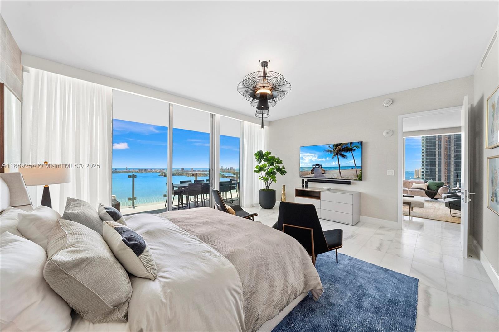 ESCOTTONIA PARK - Residential Lease