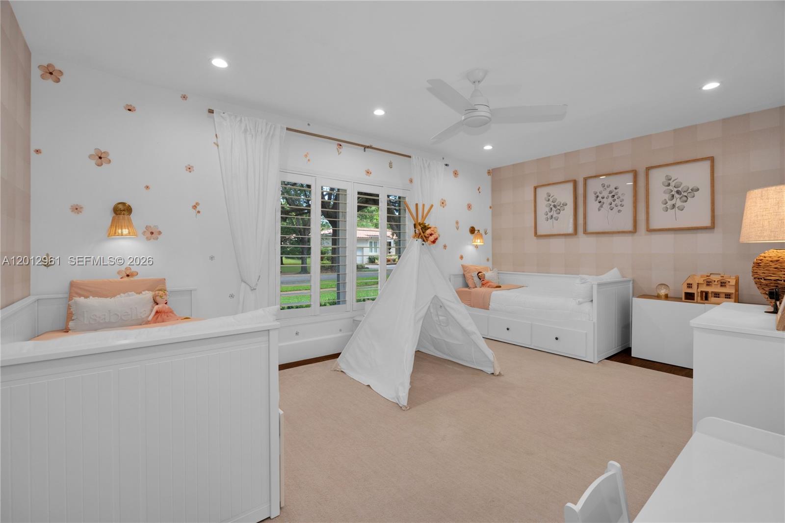 MARIANA PLACE - Residential Lease