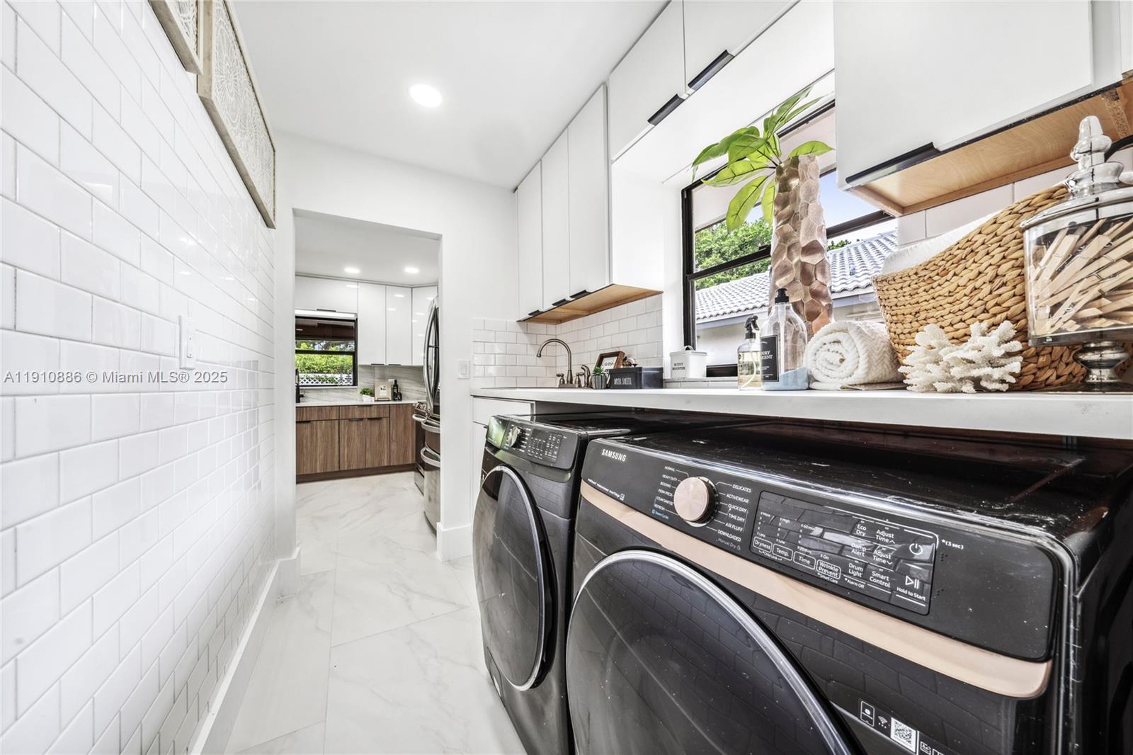 CROSSINGS - Residential