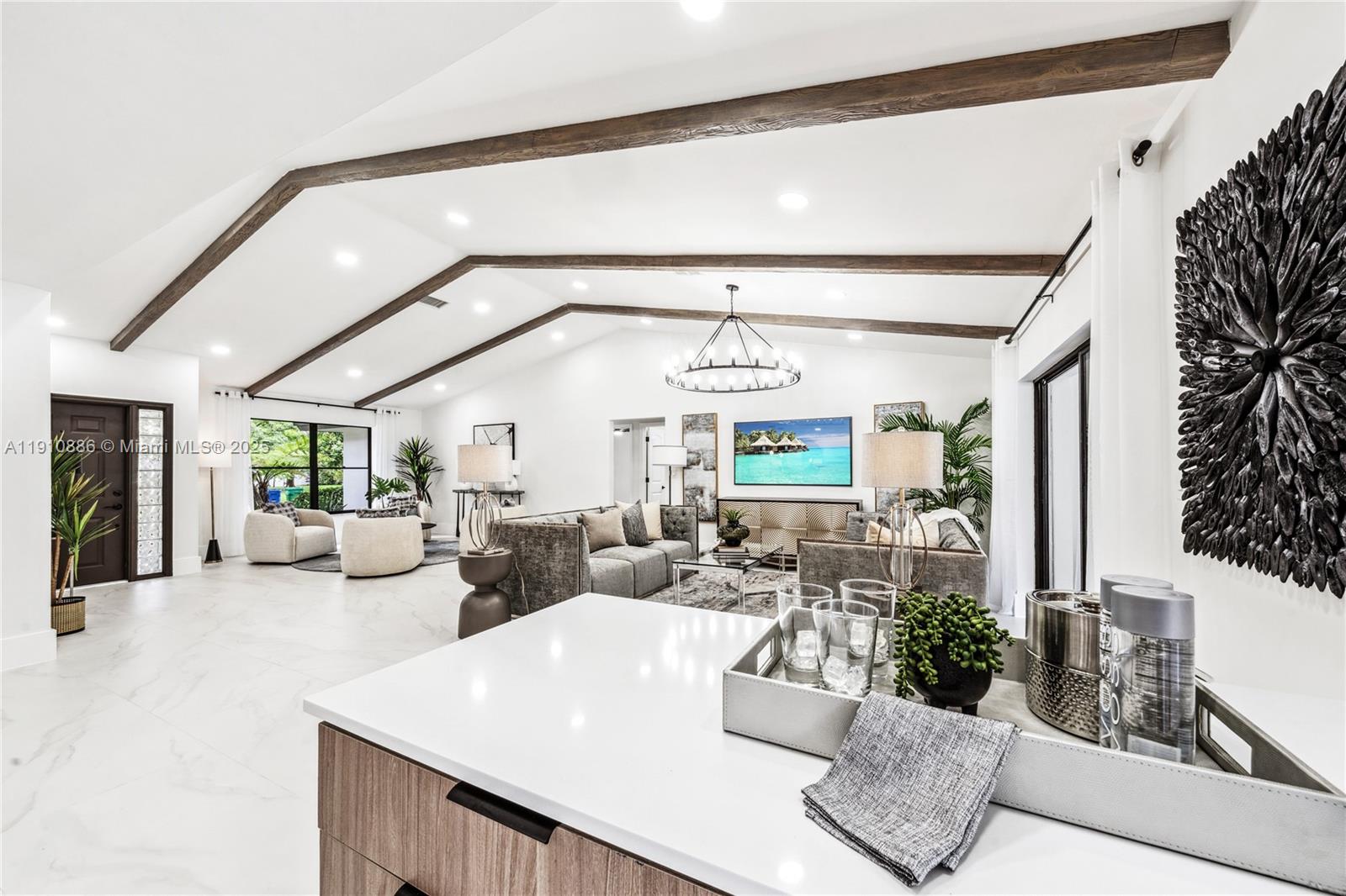 CROSSINGS - Residential