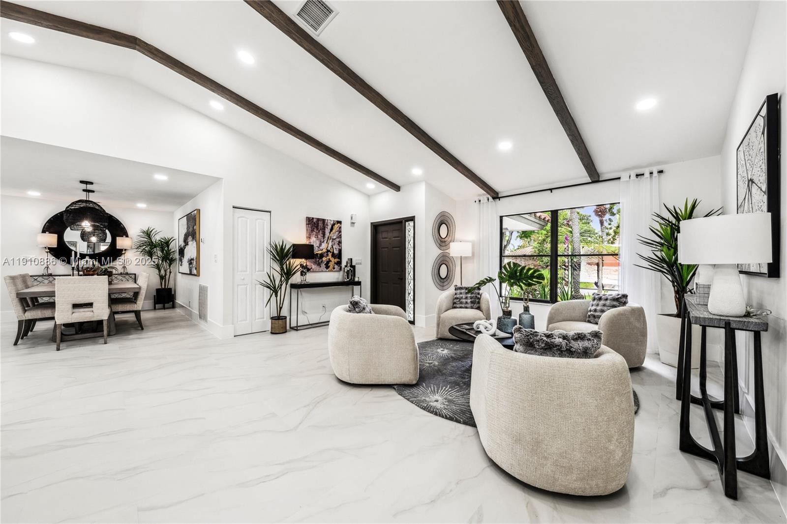 CROSSINGS - Residential