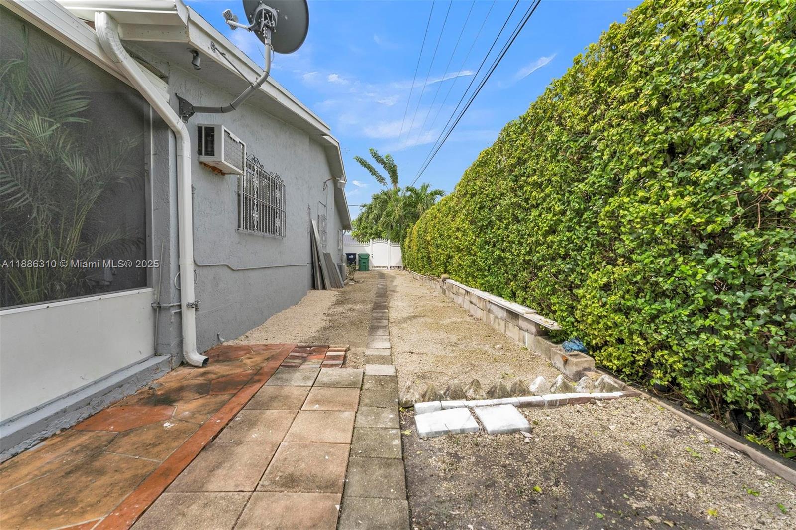 MIRANDA-WADDLE SUB - Residential