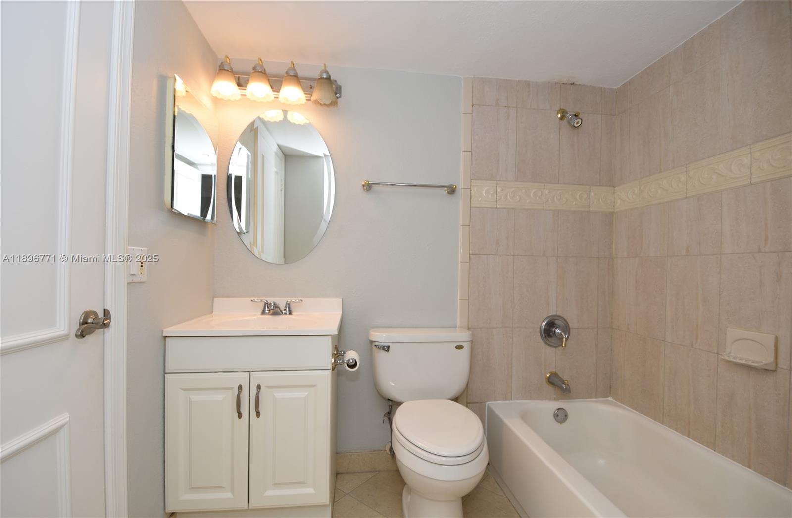 HARBOR COVE CONDO - Residential Lease