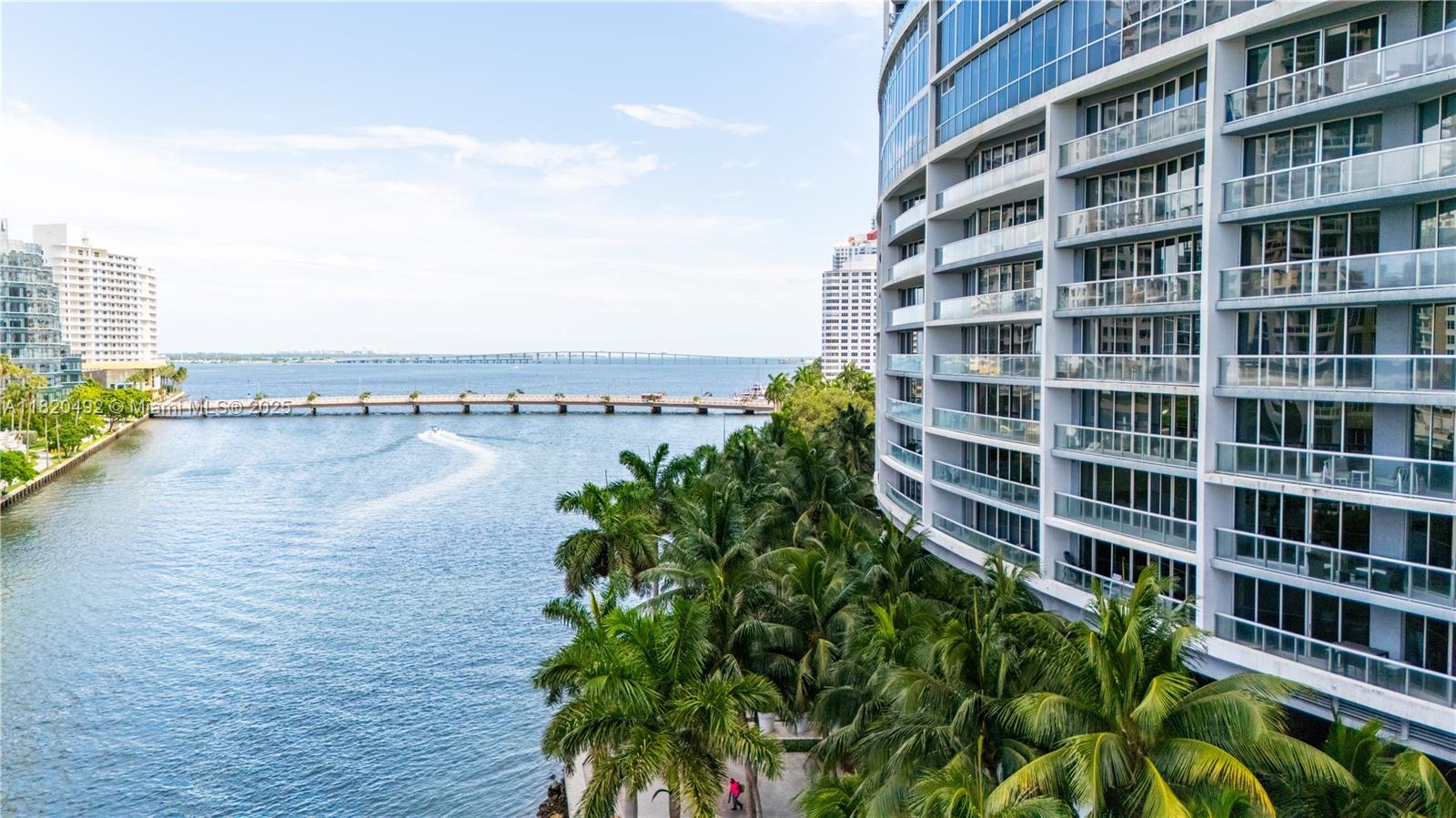 ICONBRICKELL CONDO NO 1 - Residential