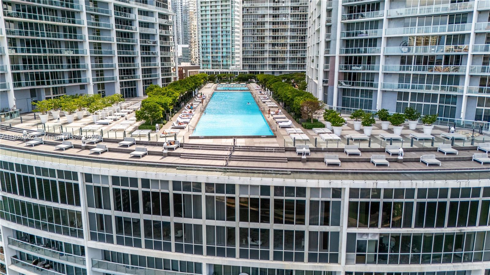 ICONBRICKELL CONDO NO 1 - Residential