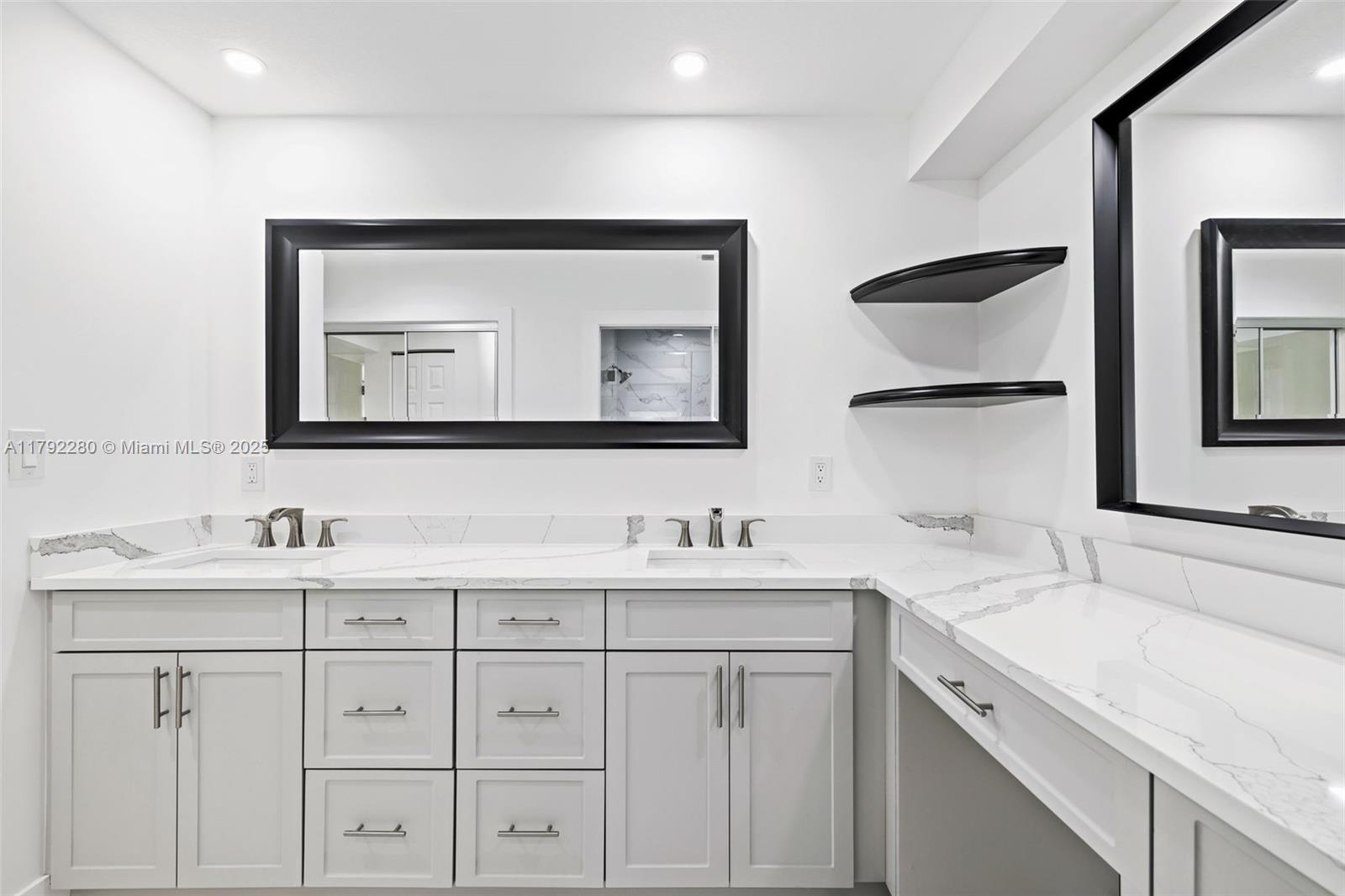 SWEETWATER SEC 4 - Residential