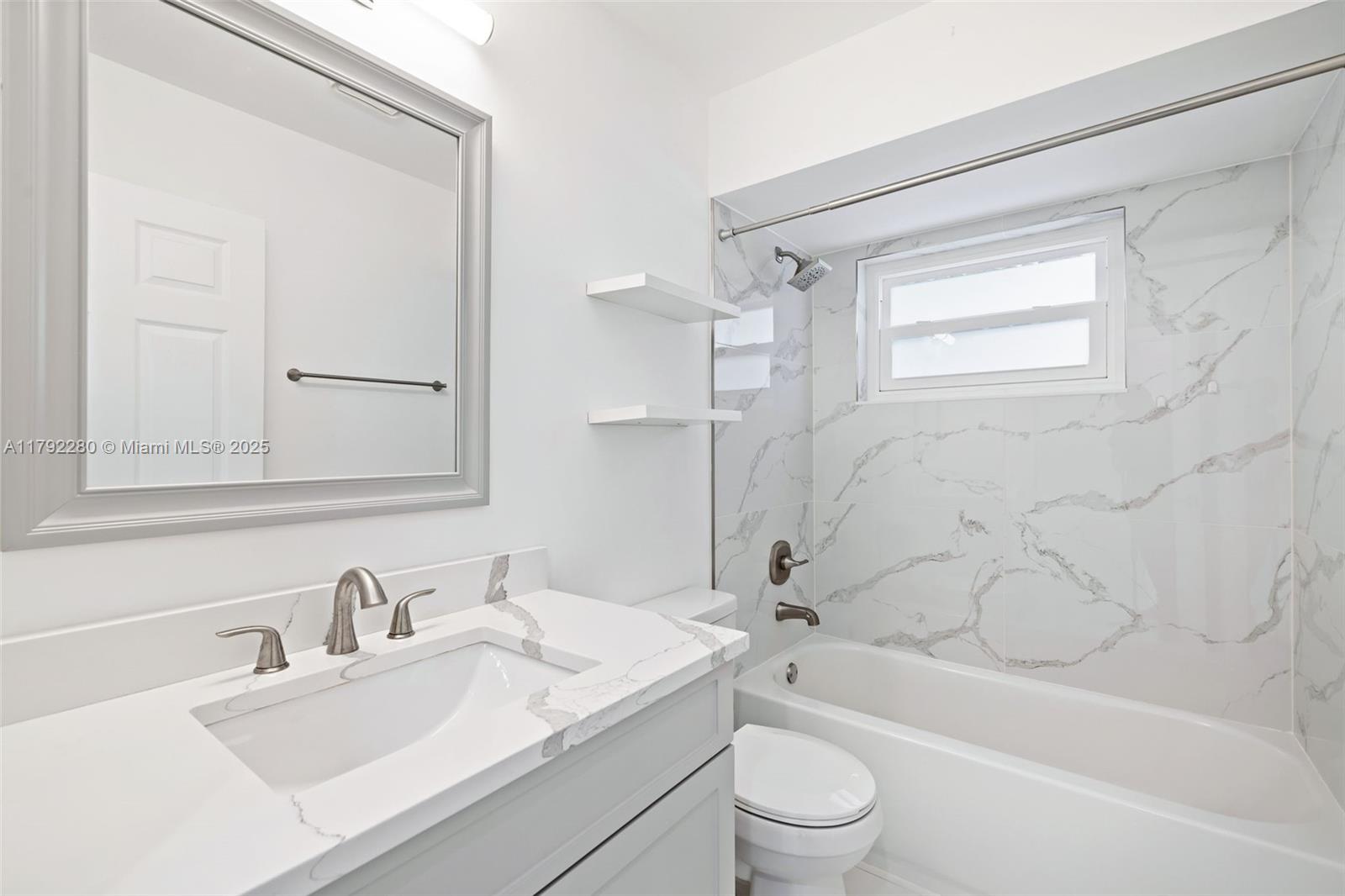 SWEETWATER SEC 4 - Residential