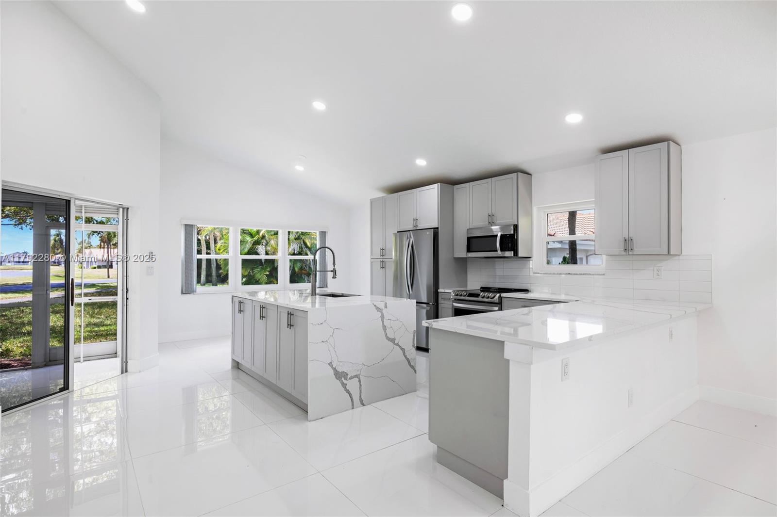 SWEETWATER SEC 4 - Residential