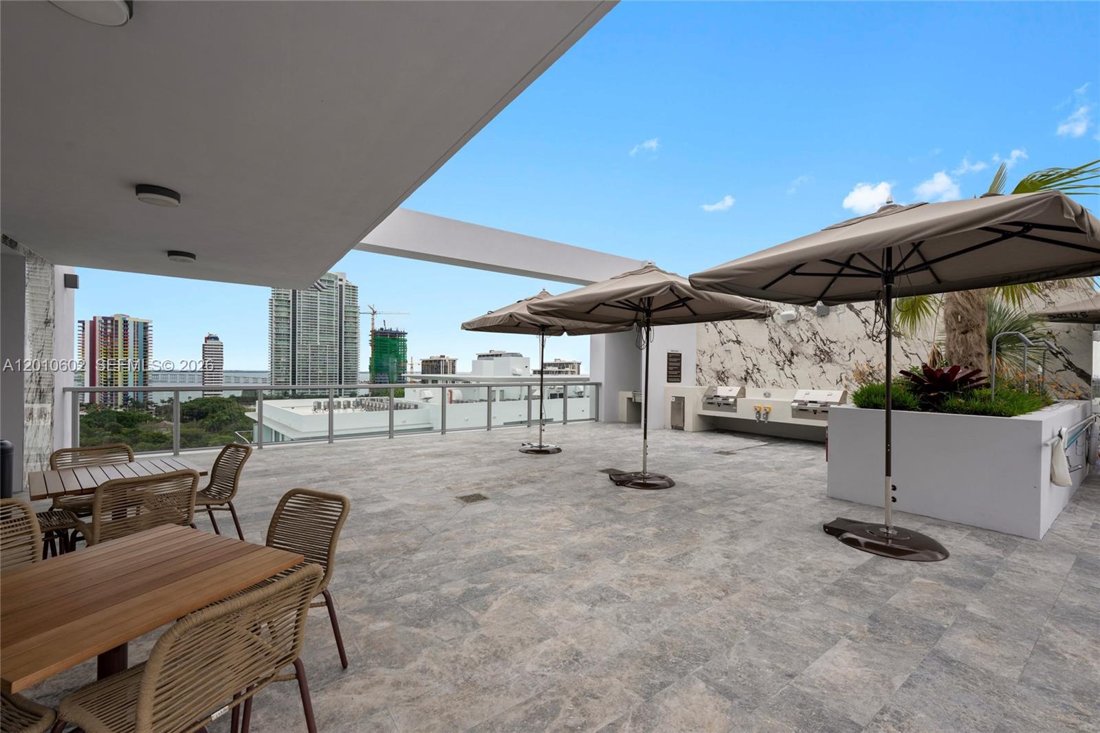 Domus Brickell Park - Residential