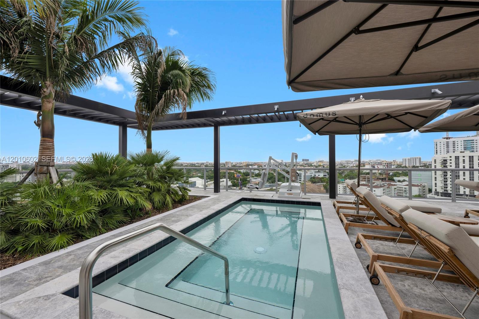 Domus Brickell Park - Residential