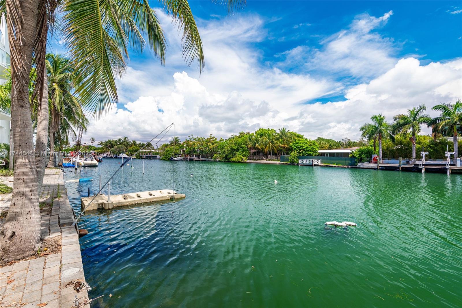 NORMANDY WATERWAY SUB - Residential Lease