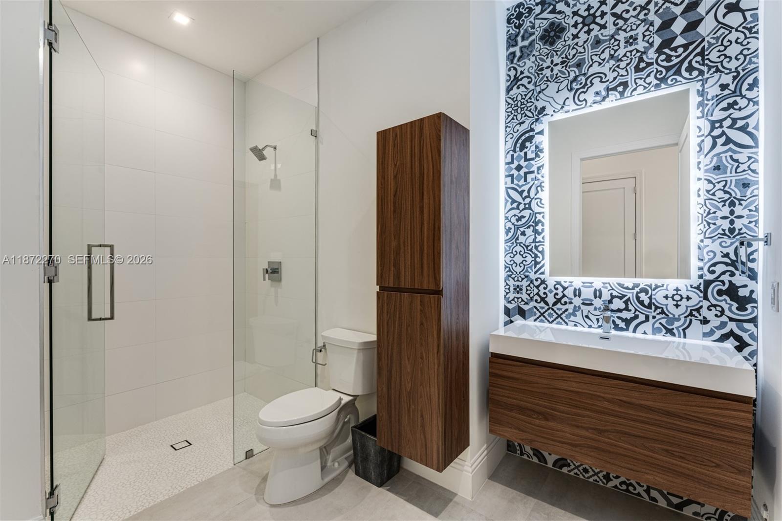 COCONUT PALM ESTATES - Residential