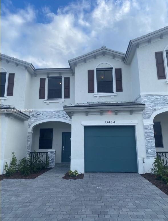 13406 Sw 287th Ter 13406, Homestead, Miami-Dade County, Florida - 3 Bedrooms  
3 Bathrooms - 
