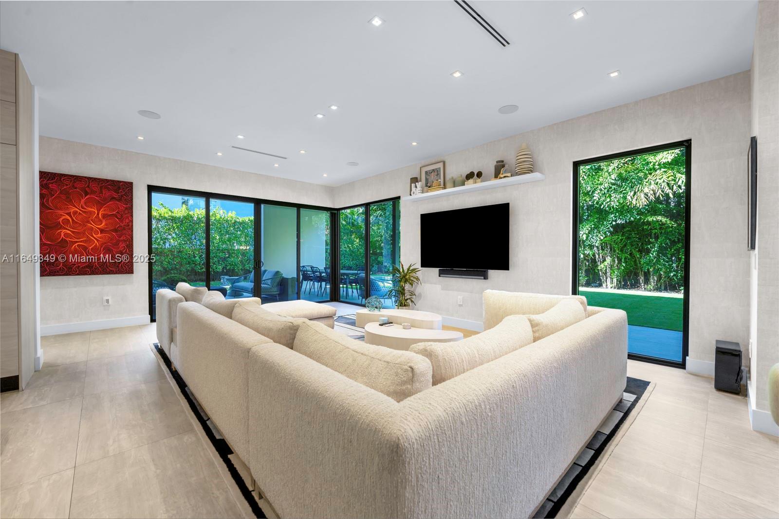 HIGH PINES REV PLAT OF 2N - Residential