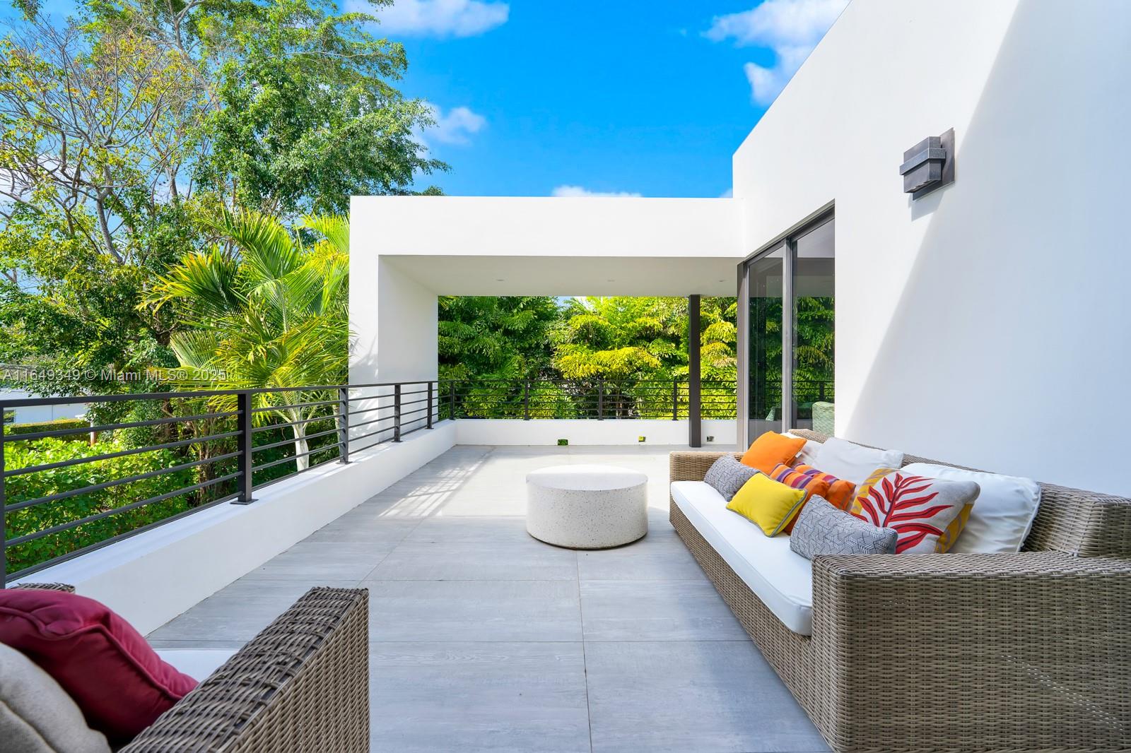 HIGH PINES REV PLAT OF 2N - Residential