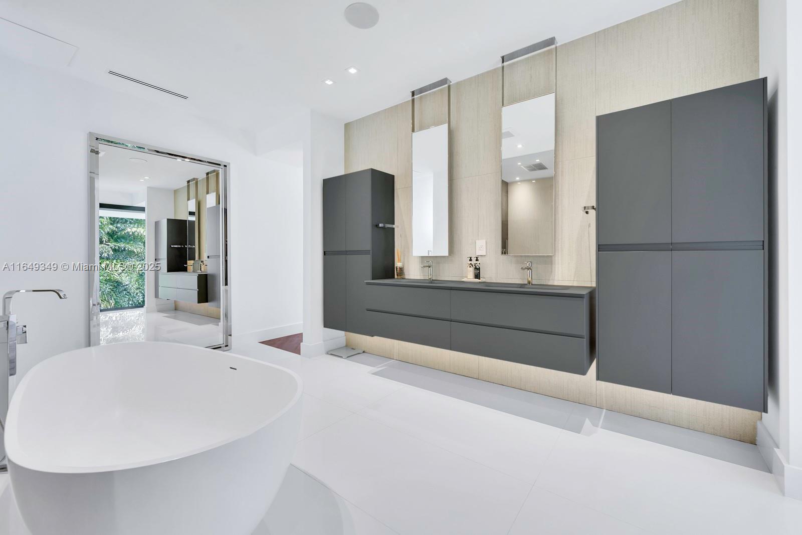 HIGH PINES REV PLAT OF 2N - Residential