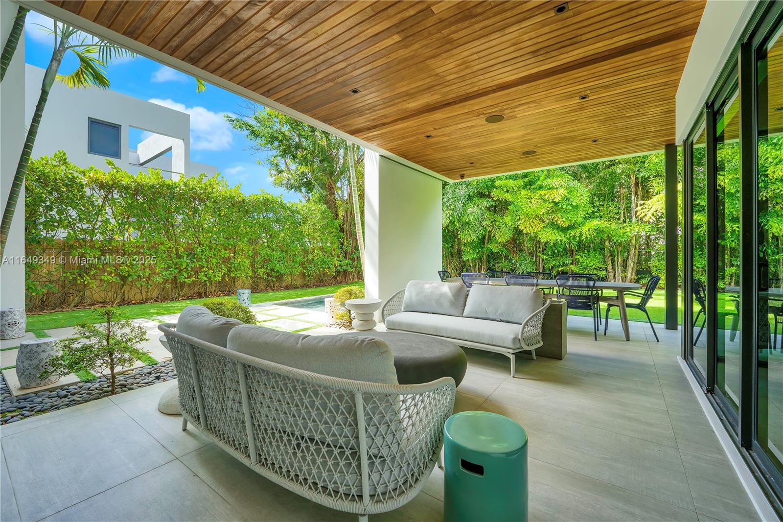 HIGH PINES REV PLAT OF 2N - Residential