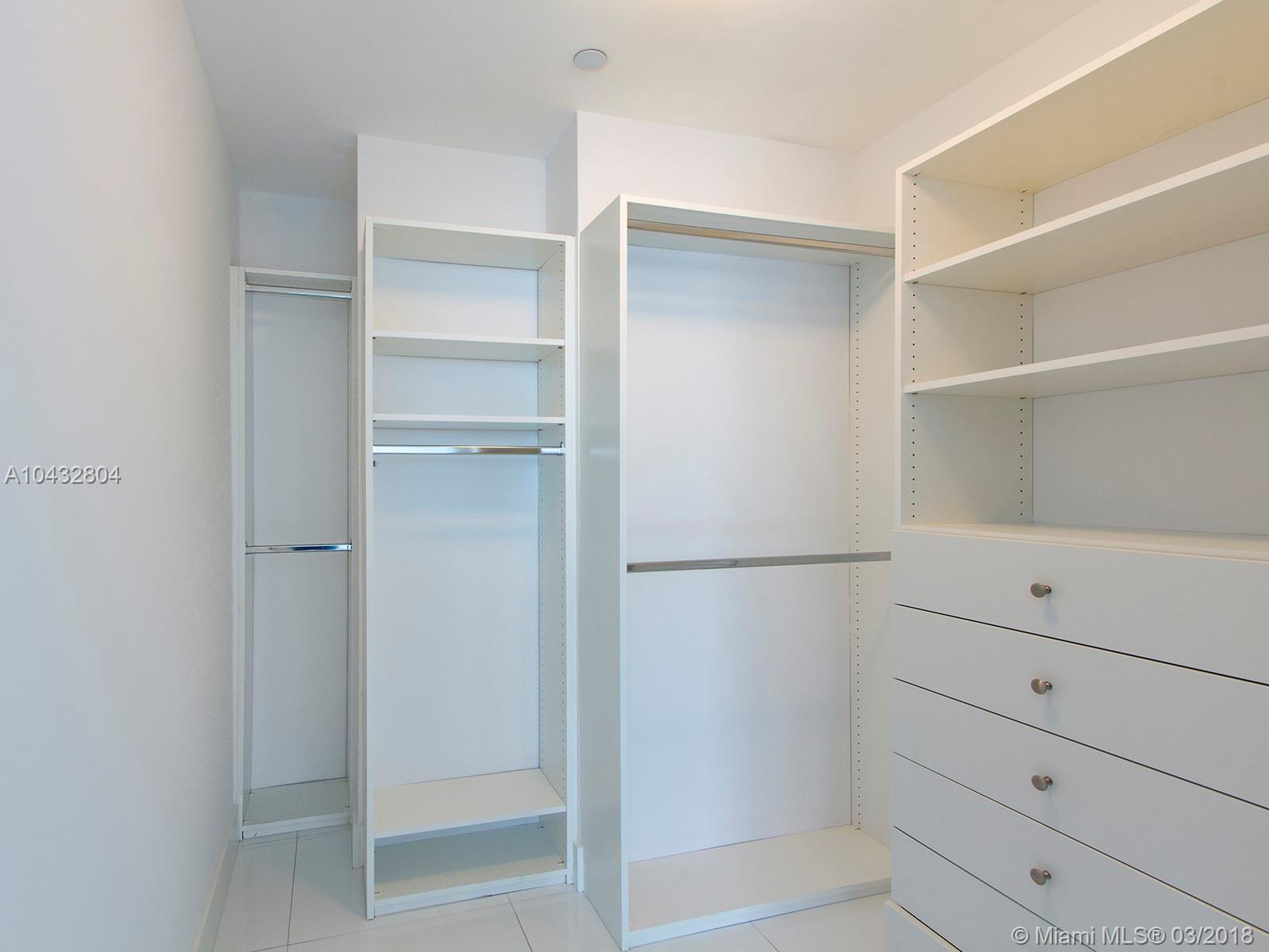 Trump Tower II - Residential Lease