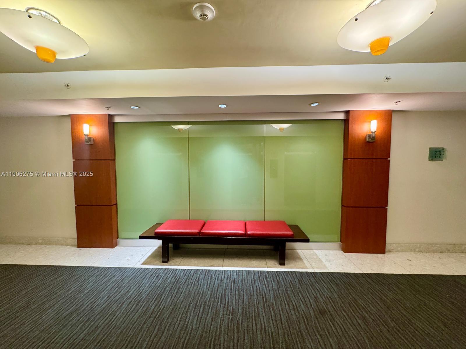 TIDES ON HOLLYWOOD BEACH - Residential