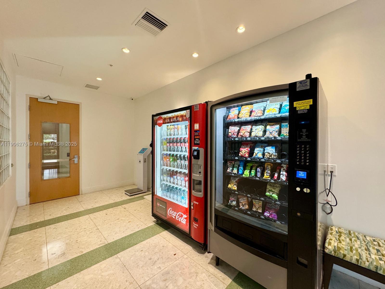 TIDES ON HOLLYWOOD BEACH - Residential