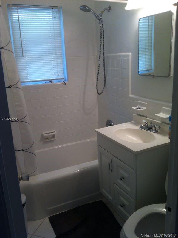 NEW UTOPIA - Residential Lease