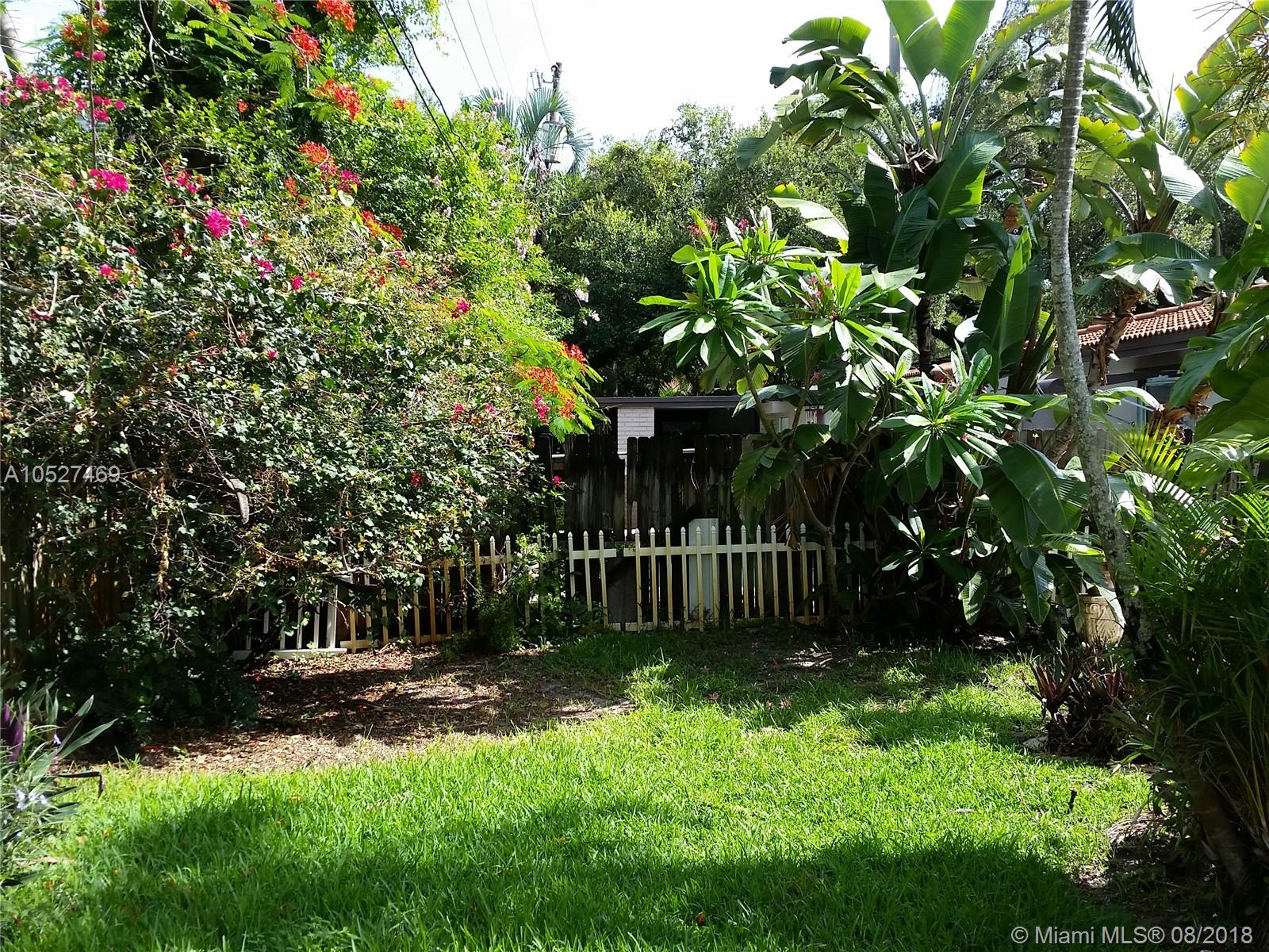 NEW UTOPIA - Residential Lease