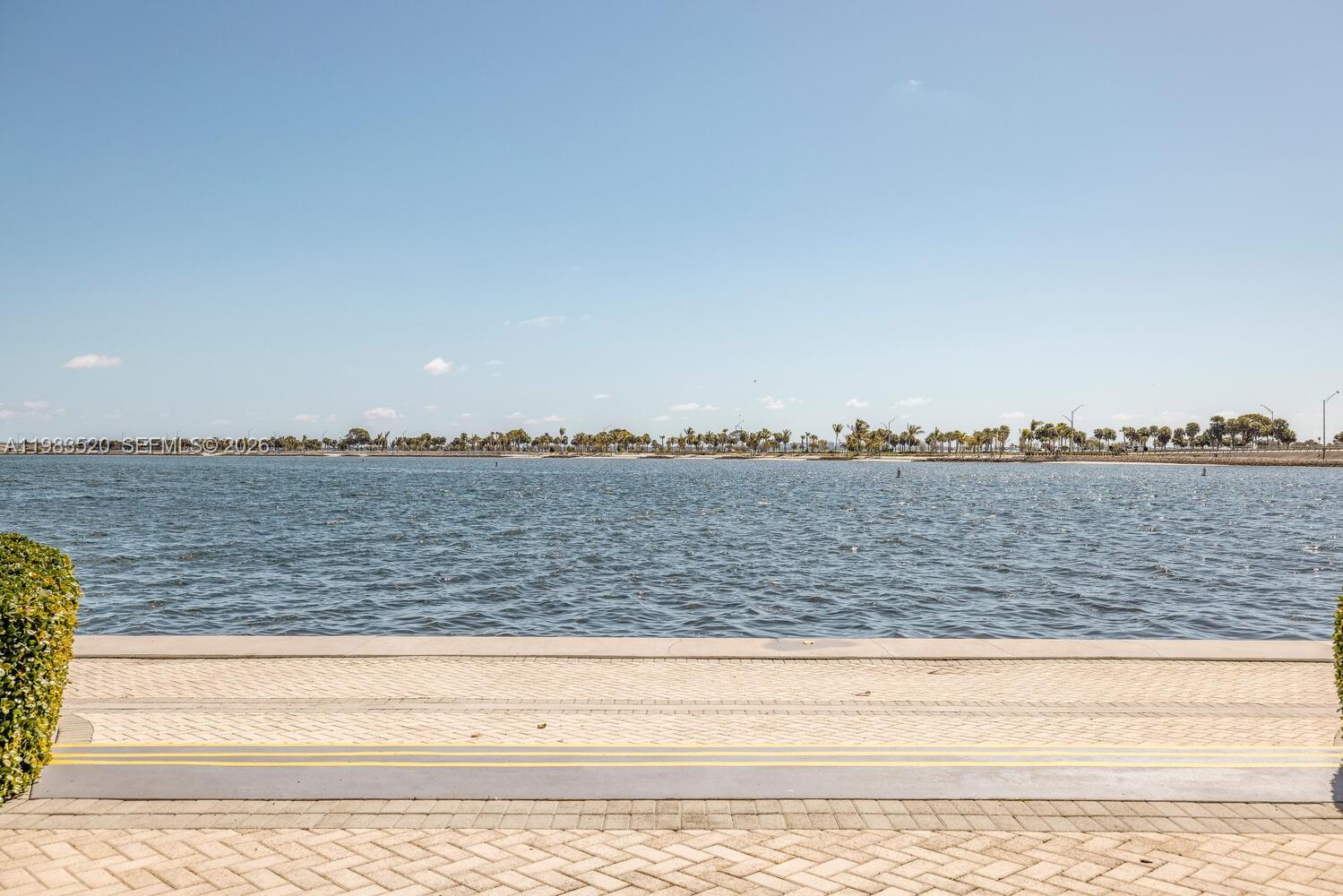 BRICKELL TOWNHOUSE CONDO - Residential