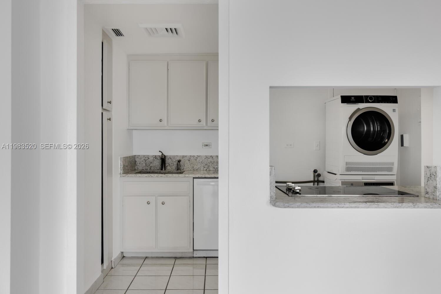 BRICKELL TOWNHOUSE CONDO - Residential