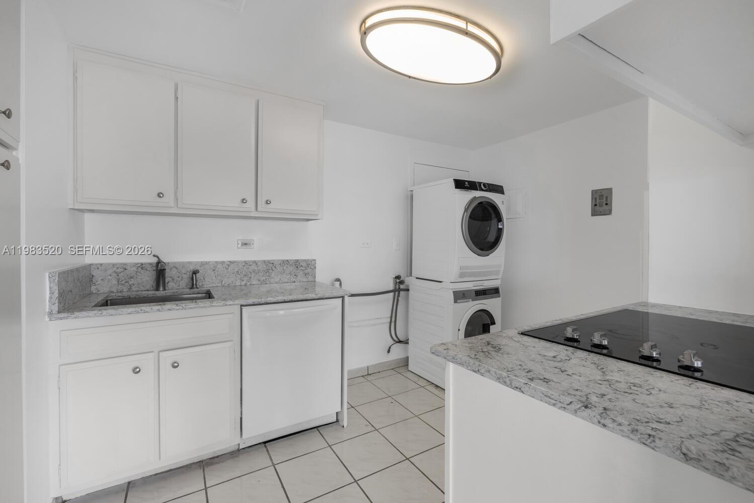 BRICKELL TOWNHOUSE CONDO - Residential