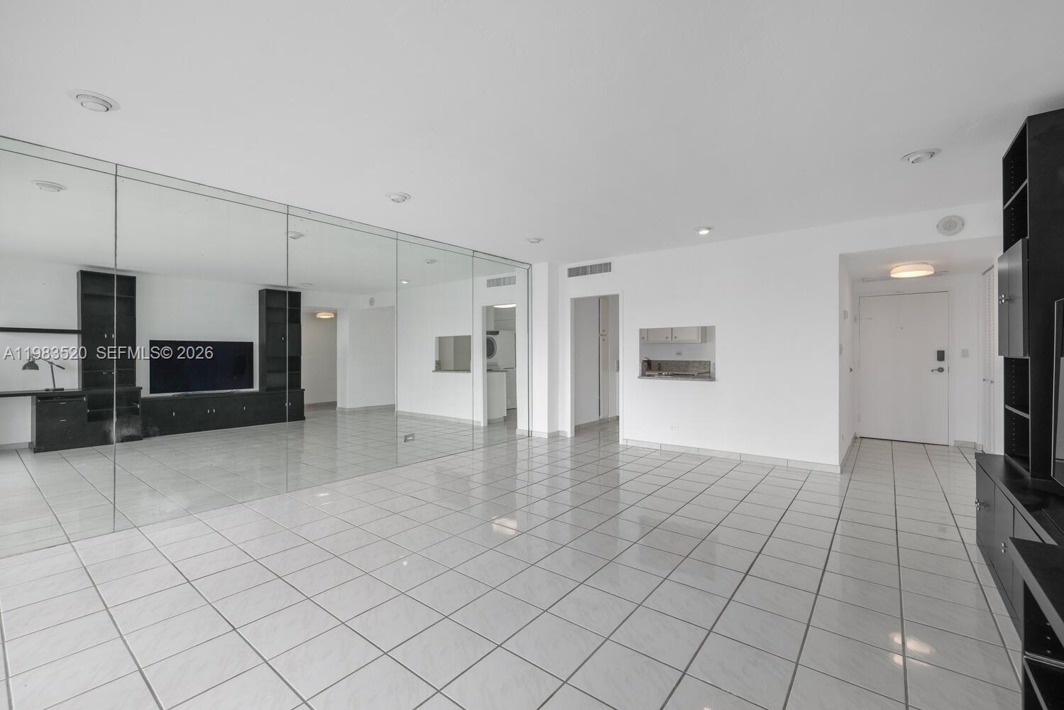 BRICKELL TOWNHOUSE CONDO - Residential