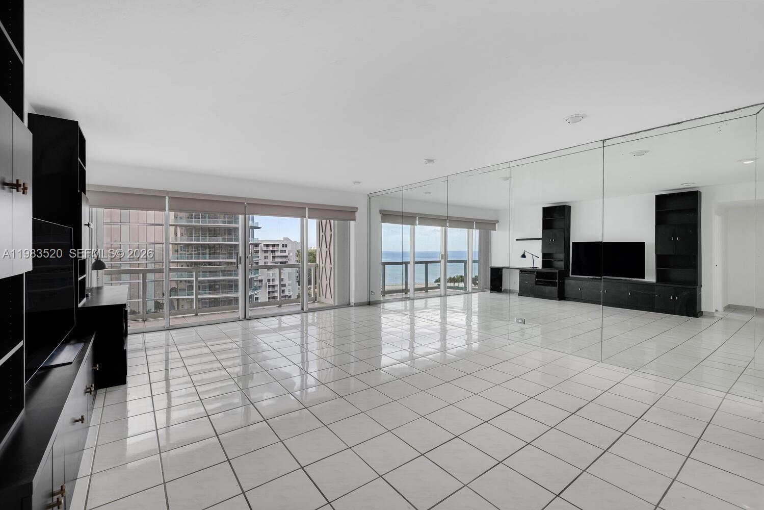 BRICKELL TOWNHOUSE CONDO - Residential