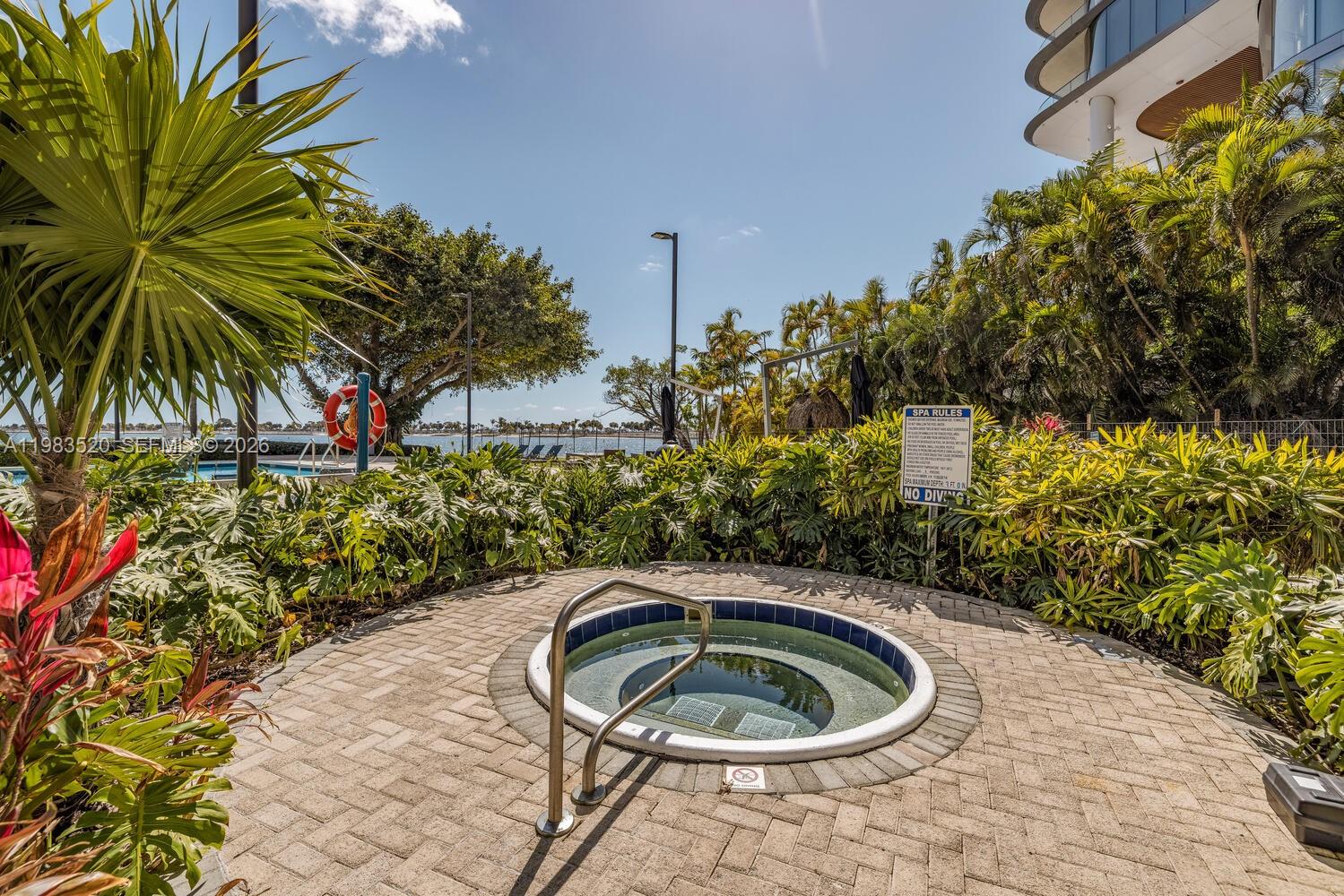 BRICKELL TOWNHOUSE CONDO - Residential