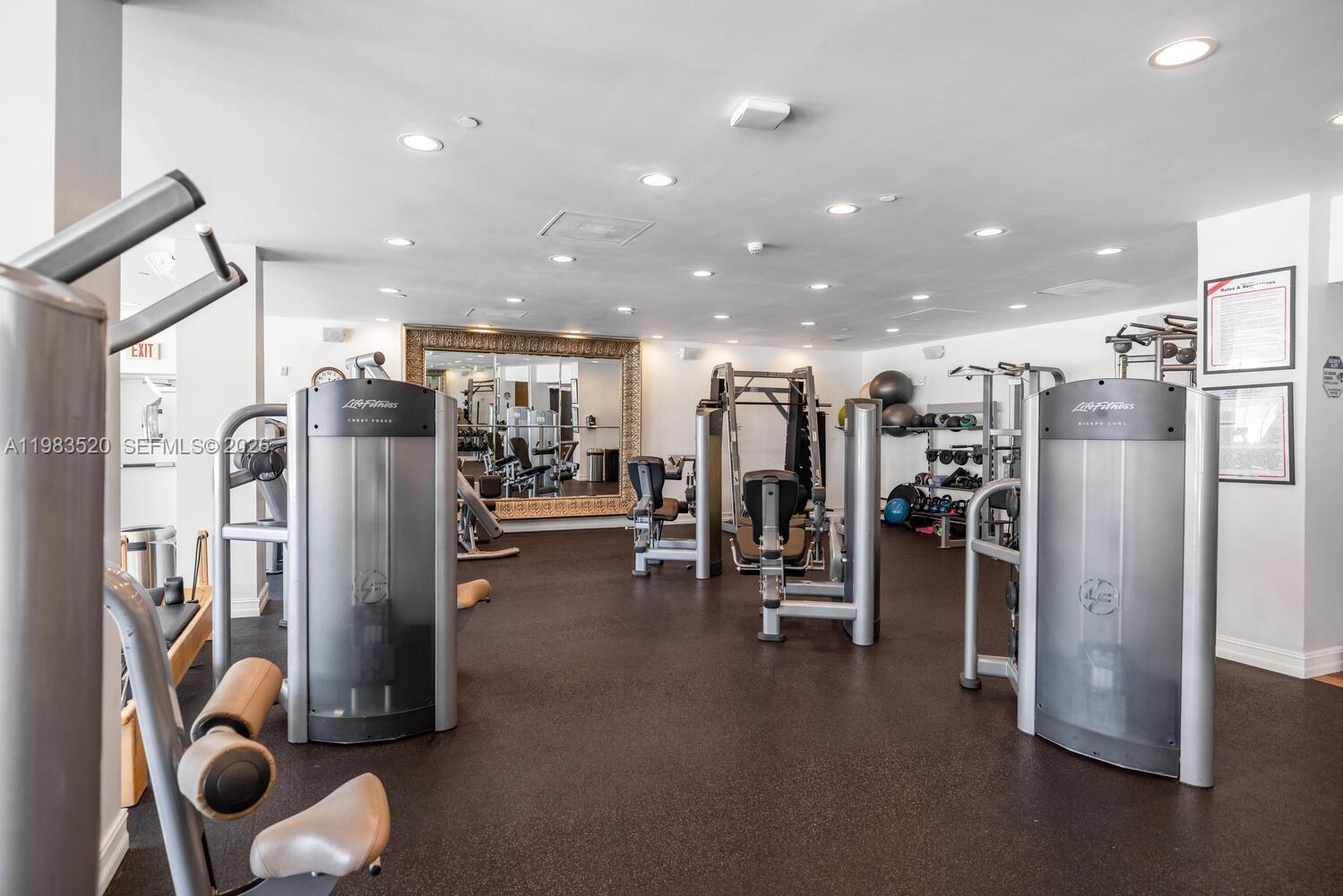 BRICKELL TOWNHOUSE CONDO - Residential