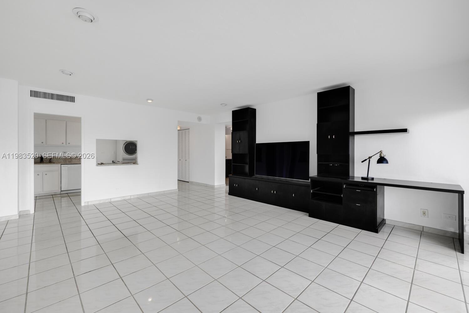 BRICKELL TOWNHOUSE CONDO - Residential