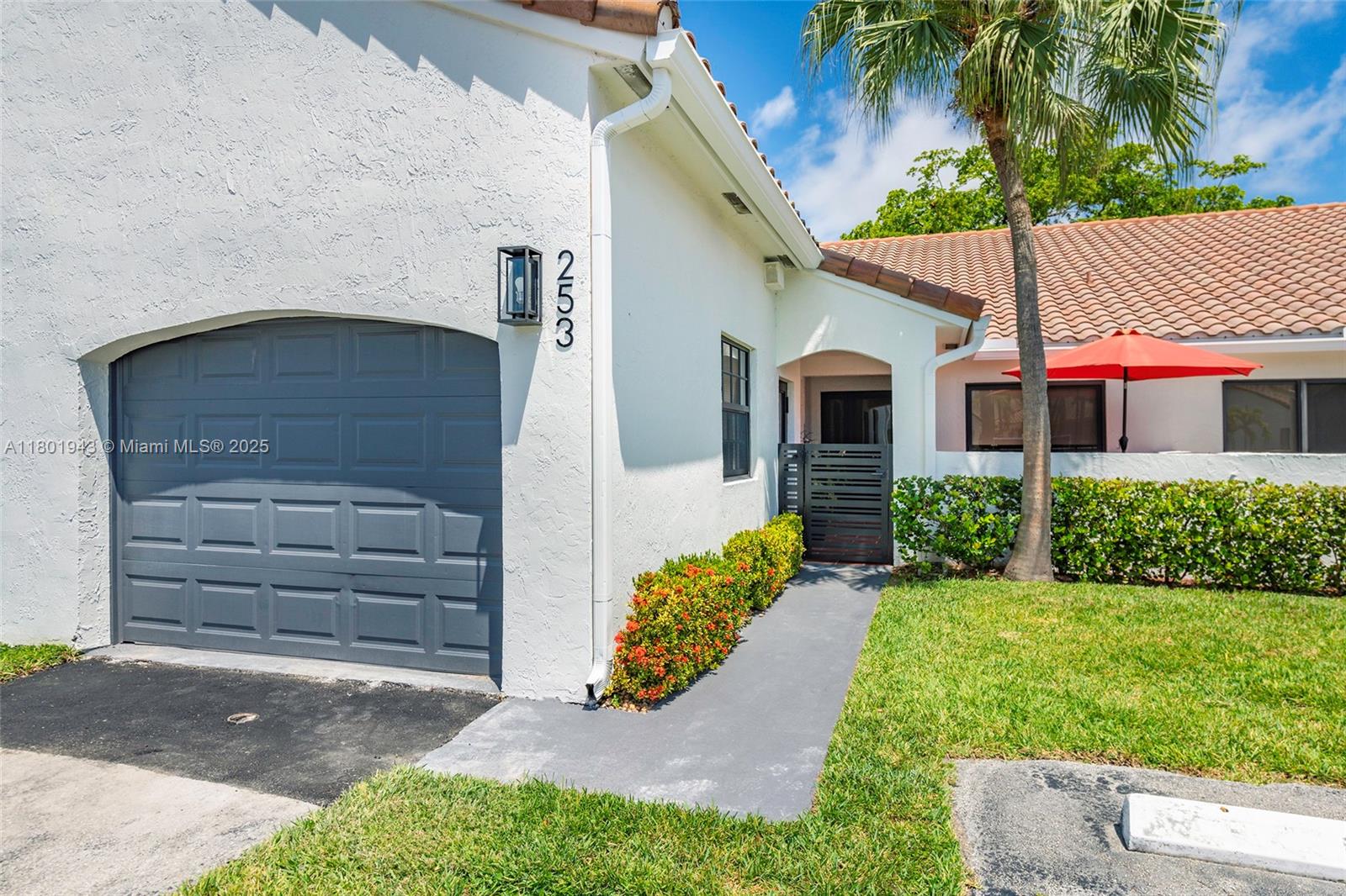 Property for Sale at 21228 Harbor Way 253-25, Aventura, Miami-Dade County, Florida - Bedrooms: 2 
Bathrooms: 2  - $579,000